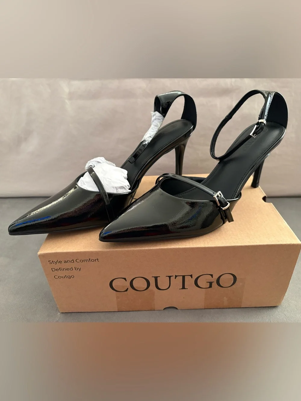 Coutgo Women’s Black Patent Pointed-Toe Ankle-Strap Pumps - US Size 9.5